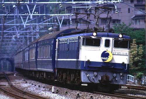 651118car